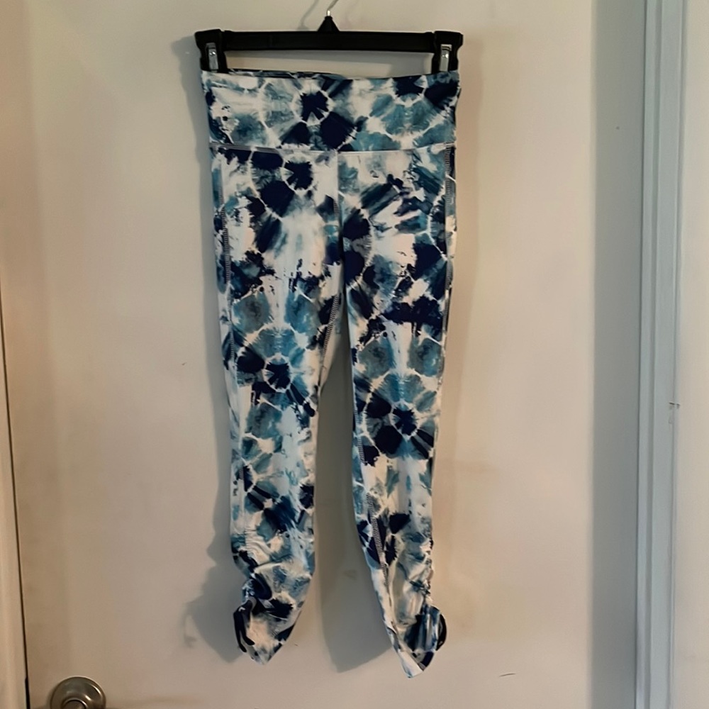 Old Navy cropped leggings